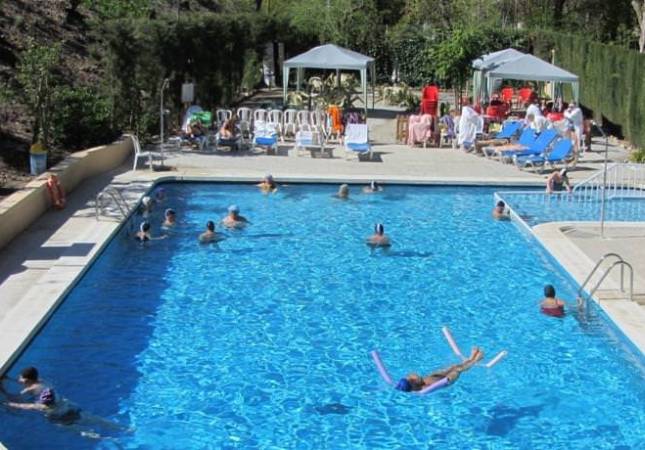Ambiente de descanso en Balneario Alhama de Granada - Hotel Balneario. Relájate con los mejores precios de Granada